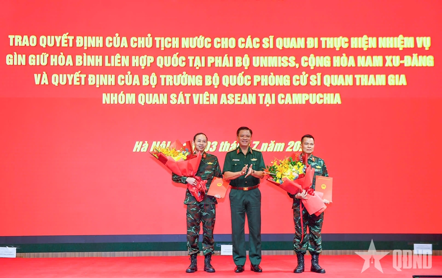 /UploadStore/admin/260703 trao quyet dinh/14.jpg